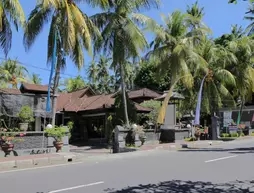 Airy Amlapura Raya Candidasa Bali