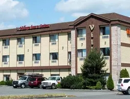 Village Inn & Suites