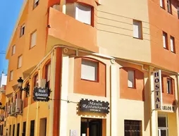 Hostal Carlos II