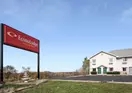 Econo Lodge Inn and Suites Canandaigua