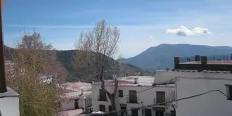 Hostal El Cascapeñas de la Alpujarra