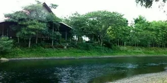 Suanphet Riverview Resort