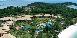 Nirwana Resort Hotel & Villas