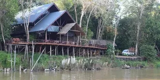 Borneo Natural Sukau Bilit Resort