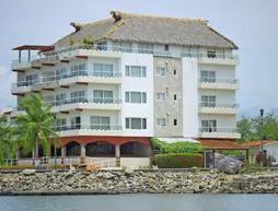 Marina Banderas Suites Hotel