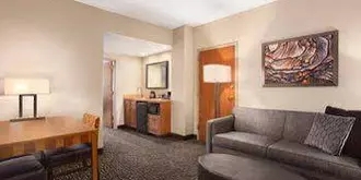 Embassy Suites Northwest Arkansas - Hotel, Spa & Convention Center