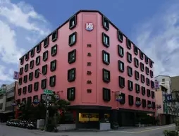 Hotel E -TUNG