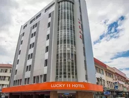 Lucky 11 Hotel