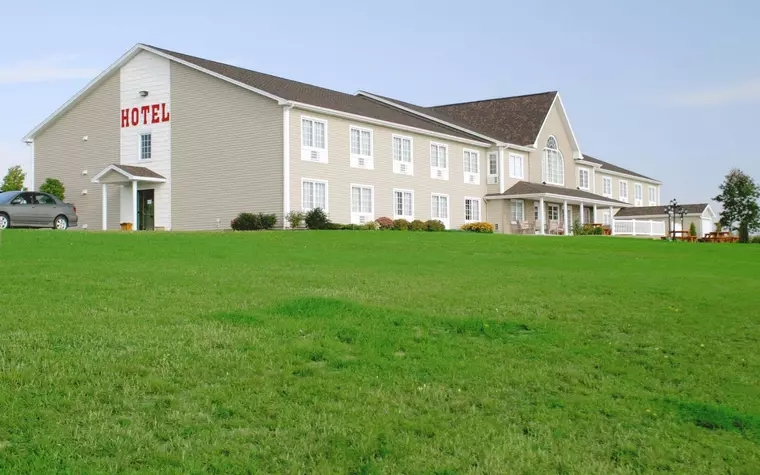 Auberge Bouctouche Inn & Suites