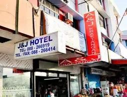 J&J Hotel