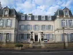 Hôtel Parc Des Maréchaux
