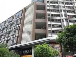 Junyi Apartment Hotel
