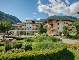 Alpenpalace Deluxe Hotel & Spa Resort
