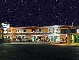 Pinewood Motor Inn