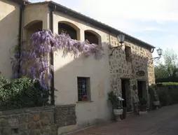 Sovana Hotel & Resort