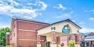 Days Inn and Suites Jeffersonville IN