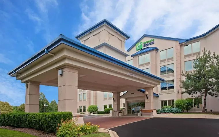 Holiday Inn Express Chicago Midway Airport