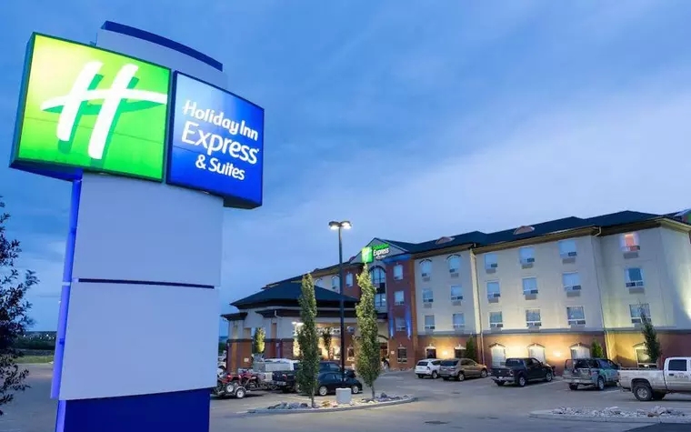 Holiday Inn Express Hotel & Suites Drayton Valley