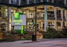 Holiday Inn Vancouver Downtown & Suites