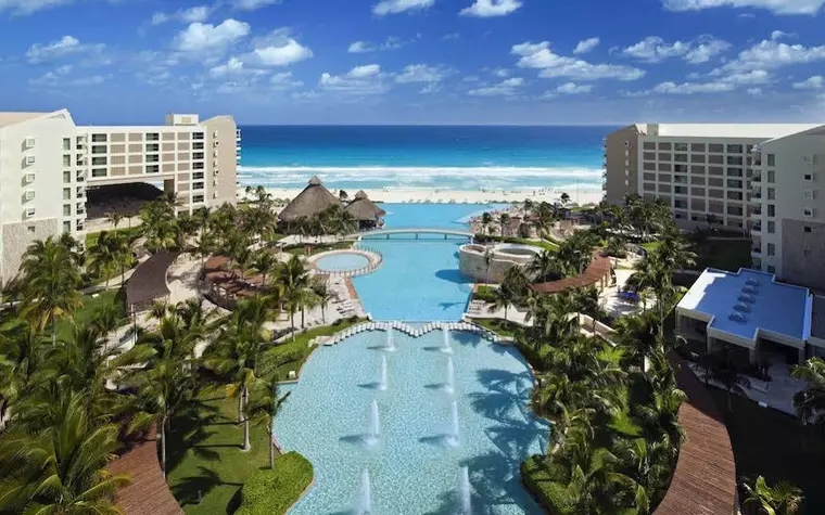 The Westin Lagunamar Ocean Resort Villas & Spa Cancun