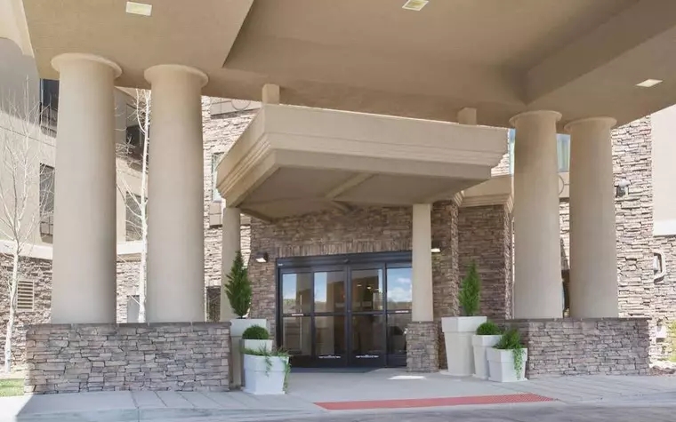 Holiday Inn Express and Suites Los Alamos Entrada Park