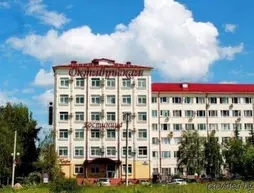 Oktyabrskaya Hotel