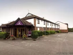 Premier Inn Wirral (Heswall)