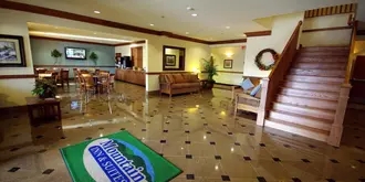 Mountain Inn & Suites Airport - Hendersonville