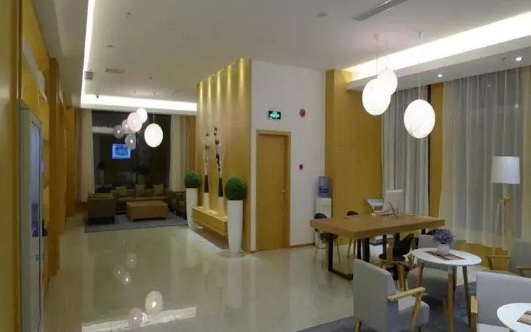 Greentree Inn Shanghai Caohejing Development Zone Songjiang Park Jiuxin Road Business Hotel