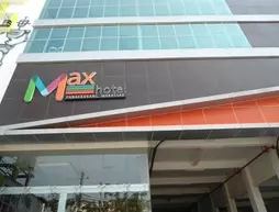 Max Hotel Makassar