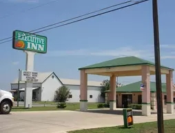 Hondo Executive Inn