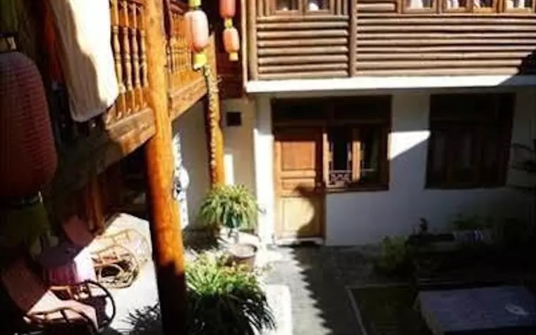 Lijiang Wangu Inn
