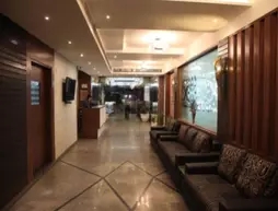 Hotel Poonam Plaza
