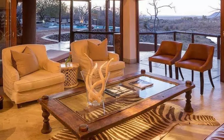 Royal Madikwe Luxury Safari Lodge