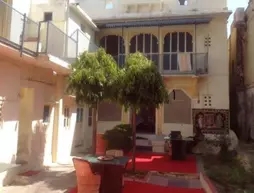 Kunwar Haveli Guest House