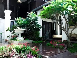 Rachamankha Thai Villa