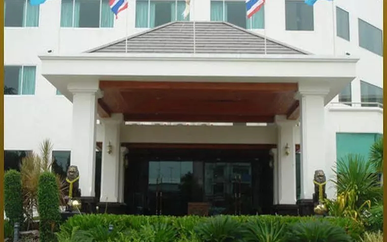 Sri U-Thong Grand Hotel