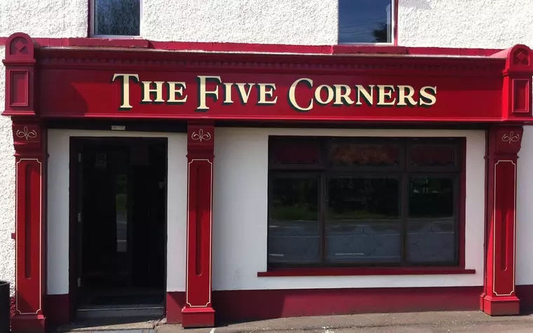 5 Corners Guest Inn