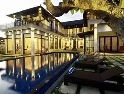 Indigo Dream Villa