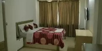 Honey Hospitality Service Apartment-Magarpatta