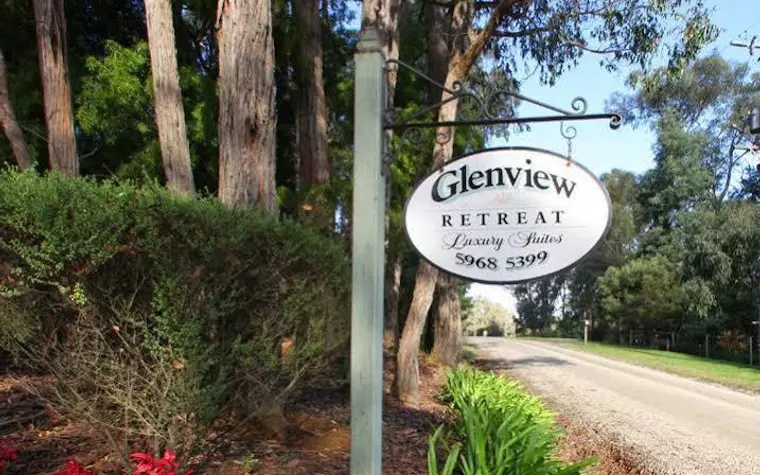 Glenview Retreat