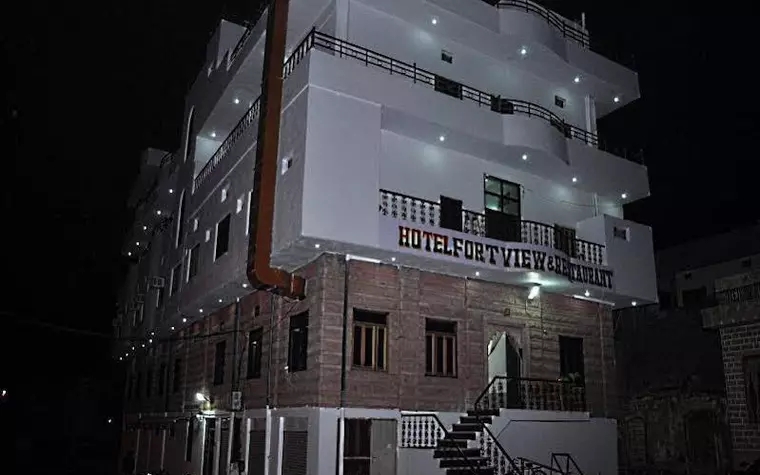Hotel Fortview and Restaurant
