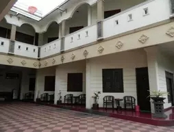 Hotel Mangkuyudan