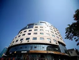 Qingdao Huaneng Hotel