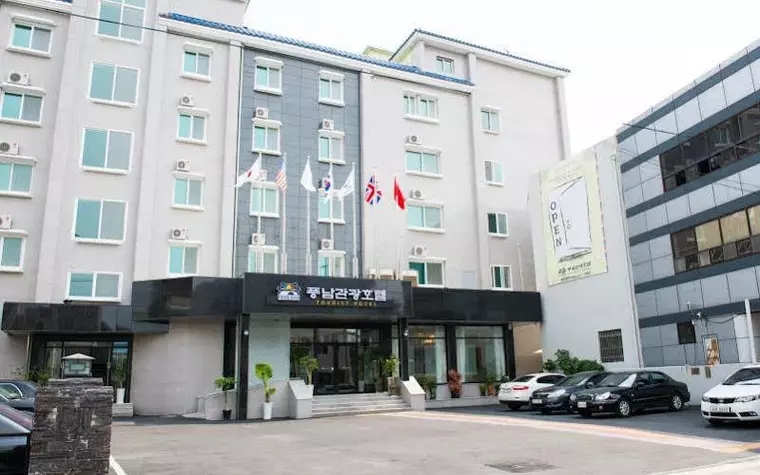 Pungnam Tourist Hotel
