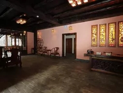 Yangshuo River Lodge