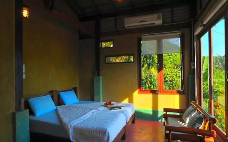 Home Phang Nga Guesthouse