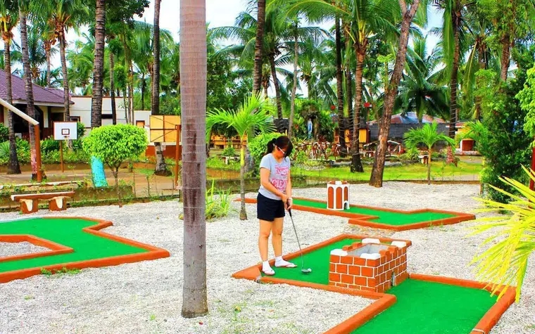 Bakasyunan Resort and Conference Center Zambales