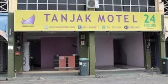 Tanjak Motel Hostel