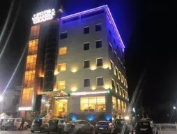 Hotel Vinayak Grand
